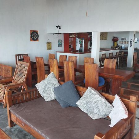 Kambuna Bungalow Krui Exterior foto